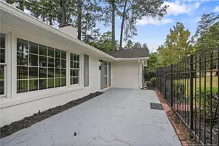 2515 Mirror Lake Dr, Fayetteville, NC 28303 - Photo 5