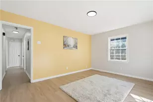 425 Ralph St, Fayetteville, NC 28301 - Photo 9