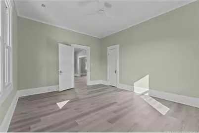 220 Beaman Street, Clinton, NC 28328 - Photo 7