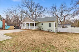 709 Hawkins Ave, Sanford, NC 27330 - Photo 3