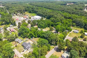 709 Hawkins Ave, Sanford, NC 27330 - Photo 37