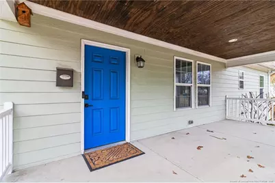 709 Hawkins Avenue, Sanford, NC 27330 - Photo 5