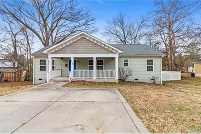 709 Hawkins Avenue, Sanford, NC 27330 - Photo 1