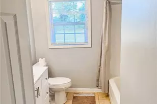 2879 County Line Rd, Saint Pauls, NC 28384 - Photo 23