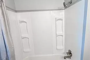 2879 County Line Rd, Saint Pauls, NC 28384 - Photo 25