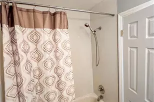 2879 County Line Rd, Saint Pauls, NC 28384 - Photo 13