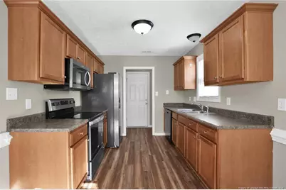 623 Cypress Pond Drive, Hope Mills, NC 28348 - Photo 11