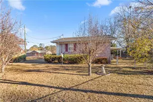 1602 Camelot Dr, Fayetteville, NC 28304 - Photo 33