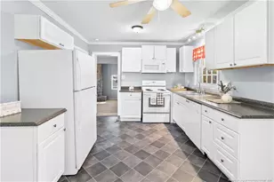 1602 Camelot Dr, Fayetteville, NC 28304 - Photo 9