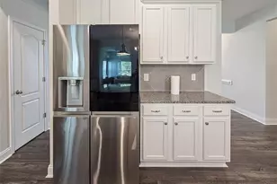 4304 Scout Cp Dr, Fayetteville, NC 28306 - Photo 13