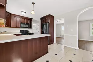 907 Dandridge Dr, Fayetteville, NC 28303 - Photo 11