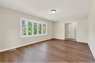 907 Dandridge Drive, Fayetteville, NC 28303 - Photo 7