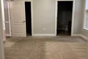 381 Gallery Dr, Spring Lake, NC 28390 - Photo 5