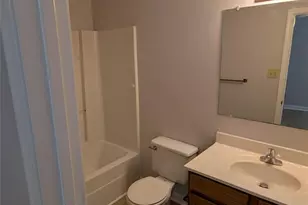 4846 Pinedale Blvd, Lumberton, NC 28358 - Photo 13