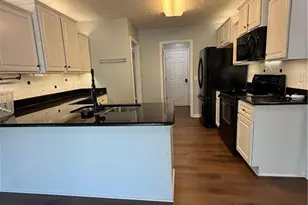 71 Yancey Ct, Spring Lake, NC 28390 - Photo 7