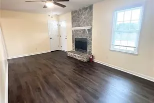 1564 Rossmore Dr, Fayetteville, NC 28314 - Photo 7