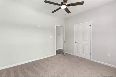 802 Holmes Street, Clinton, NC 28328 - Photo 15