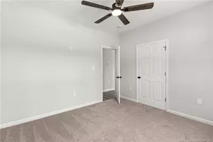 802 Holmes St, Clinton, NC 28328 - Photo 15