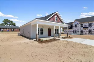 802 Holmes St, Clinton, NC 28328 - Photo 29