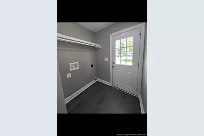 802 Holmes Street, Clinton, NC 28328 - Photo 7