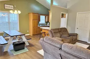 1546 Clan Campbell Dr, Raeford, NC 28376 - Photo 5