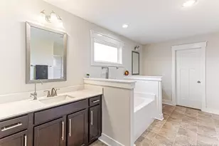 1528 Creekwood Rd, Hope Mills, NC 28348 - Photo 25