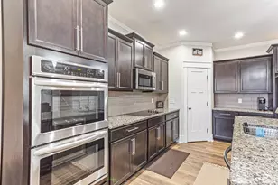 1528 Creekwood Rd, Hope Mills, NC 28348 - Photo 21