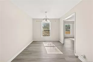 5196 Remington Rd, Fayetteville, NC 28311 - Photo 9