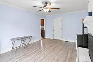 6654 Vaughn Rd, Fayetteville, NC 28304 - Photo 17