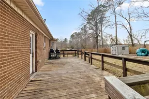 6654 Vaughn Rd, Fayetteville, NC 28304 - Photo 33