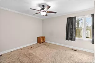 6654 Vaughn Rd, Fayetteville, NC 28304 - Photo 21