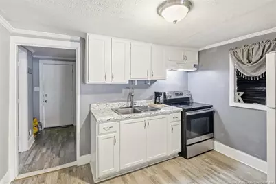 6311 Crestwood Avenue, Fayetteville, NC 28304 - Photo 7