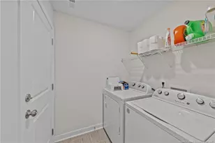 522 Carolina Church Rd, Saint Pauls, NC 28384 - Photo 17