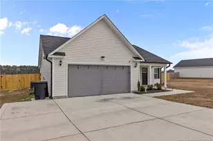 522 Carolina Church Rd, Saint Pauls, NC 28384 - Photo 33