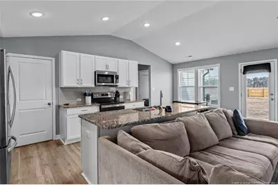 522 Carolina Church Road, Saint Pauls, NC 28384 - Photo 7