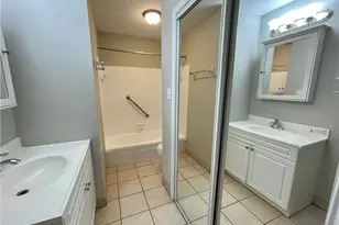 264 Squire Ln, Fayetteville, NC 28303 - Photo 9