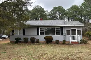 1518 Stansfield Dr, Fayetteville, NC 28303 - Photo 1
