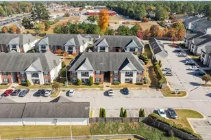 1908 Harcourt Cir, Fayetteville, NC 28304 - Photo 35