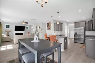 208 Walker Downs Cir, Fayetteville, NC 28305 - Photo 9