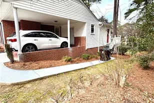 1904 Hamilton Dr, Sanford, NC 27330 - Photo 3