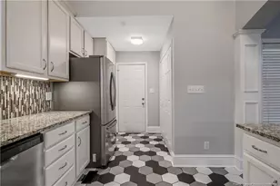 1915 Morganton Rd, Fayetteville, NC 28305 - Photo 15