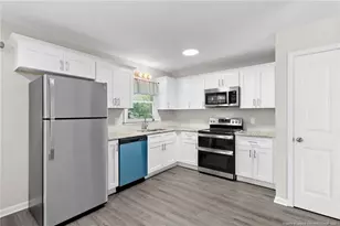 5414 Plateau Rd, Fayetteville, NC 28303 - Photo 9