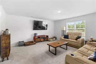 4993 Blue Springs Rd, Fayetteville, NC 28377 - Photo 5