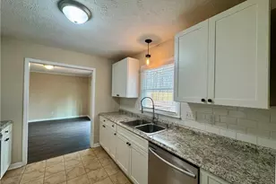 7031 Calamar Dr, Fayetteville, NC 28314 - Photo 9