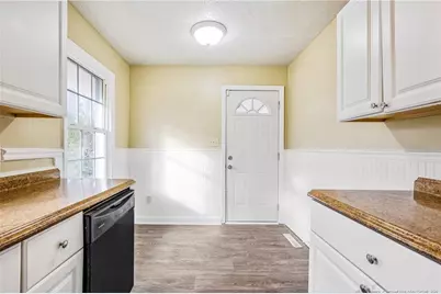 334 Richmond Drive, Fayetteville, NC 28304 - Photo 7