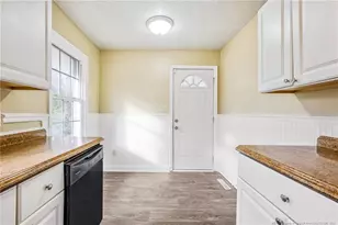 334 Richmond Dr, Fayetteville, NC 28304 - Photo 7