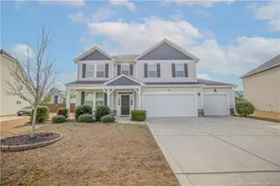 5709 Pondhaven Dr, Fayetteville, NC 28314 - Photo 1