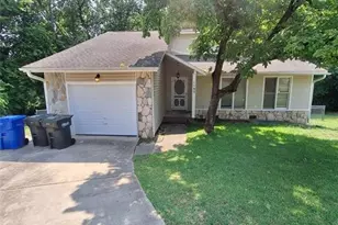 1103 Lake Mont Ct, Fayetteville, NC 28311 - Photo 1