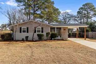 1805 Inverness Dr, Fayetteville, NC 28304 - Photo 1