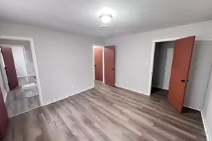 1021 W Rowan St, Fayetteville, NC 28305 - Photo 15